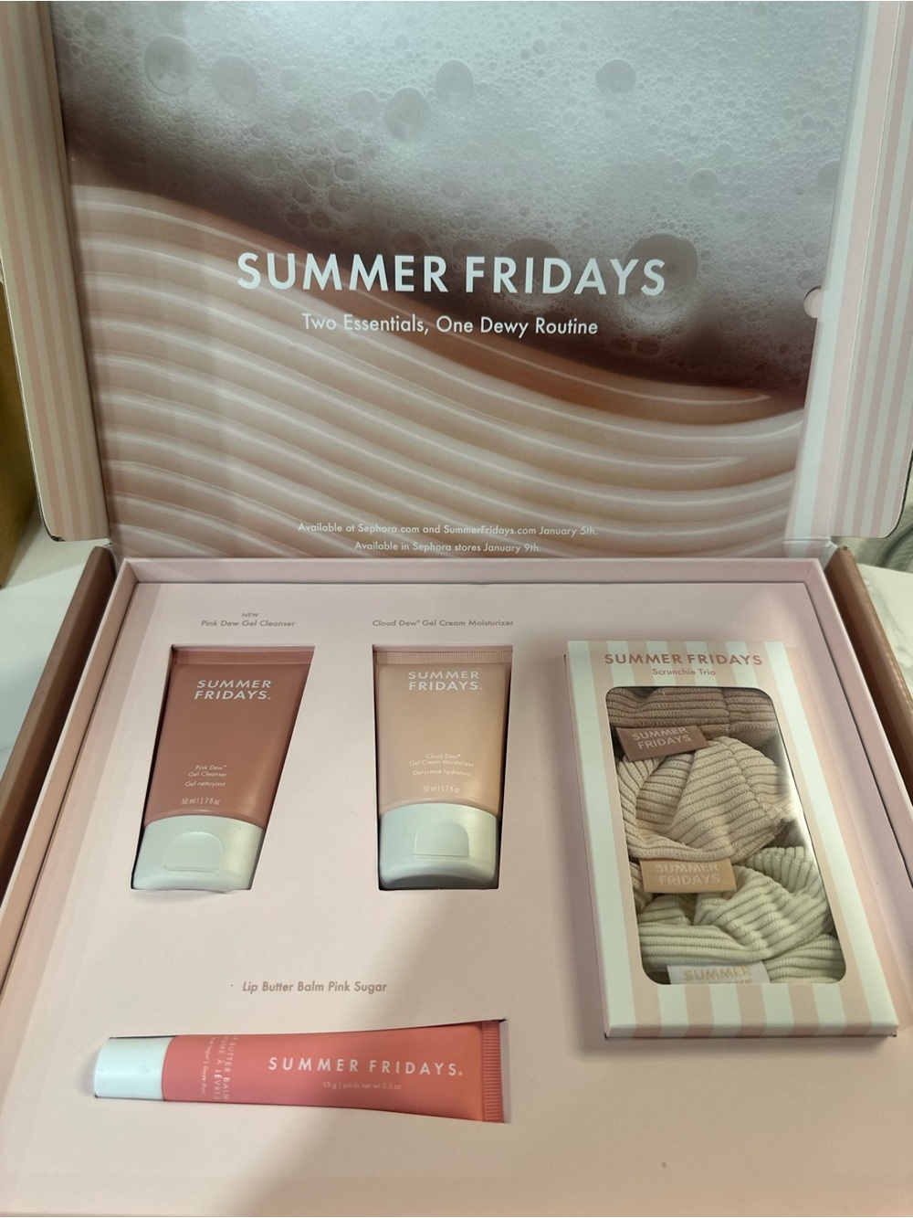 Summer Fridays Pink Hydrating Bath & Body Gift Set